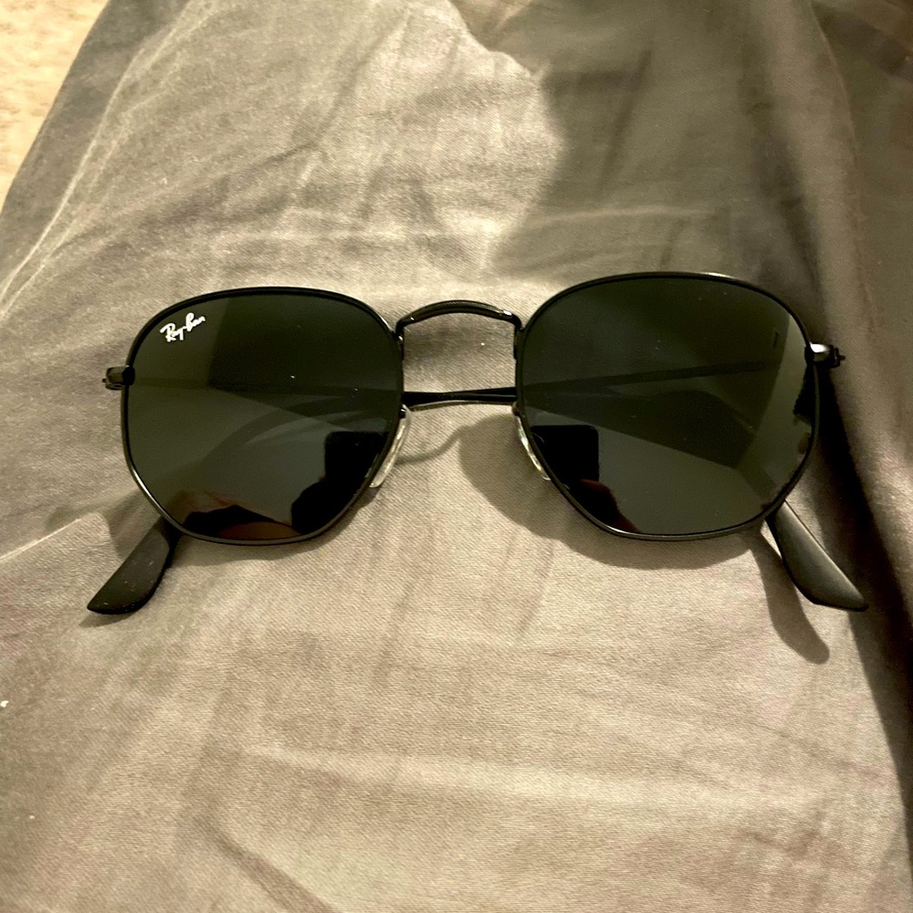 RayBan Hexagonal Black Sunglasses 🕶